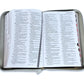 Biblia con Cierre Letra Grande 12 puntos RV1960 imit piel negro y gris león con índice