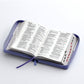 Biblia Quinceañera con Cierre y con Caja de Regalo RV1960 imit. piel lila con índice