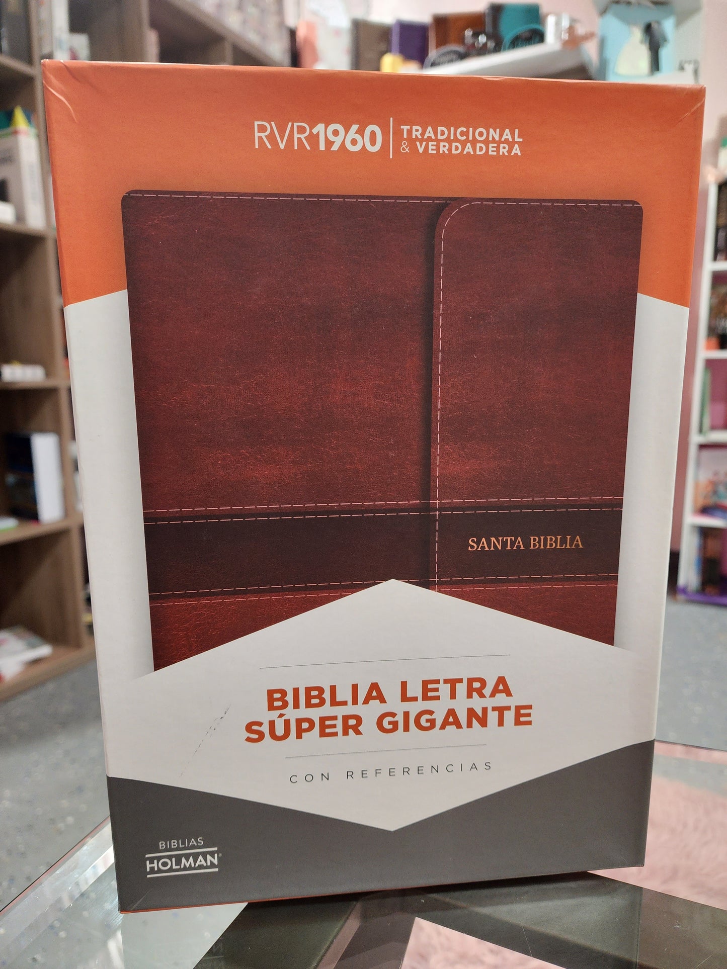 Biblia RV1960 Letra Super Gigante, piel café con solapa magnética