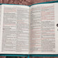 Biblia Inglés KJV con cierre e índice, piel turquesa